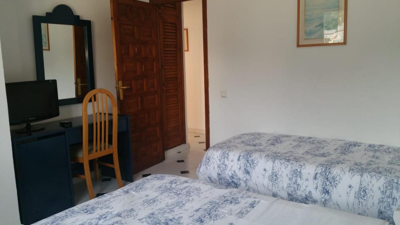 Es Grop Apartments Portinatx Bagian luar foto